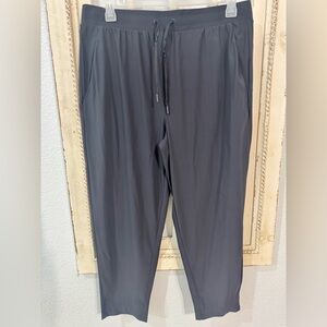 Kirkland Signature women’s black Joggers